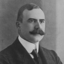 Dr Erlach Sándor 36 éves korában,1912-ben.