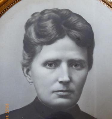 Erlach Józsefné (1844-1930) született Hangonyi Klára