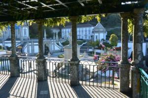 Braga. Bom Jesus do Monte, részlet reggeli fényben.