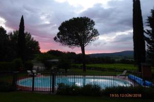 Toszkana. Tenuta La Fuga, zivatar után.