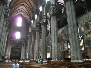 Milano, Dóm belső tere