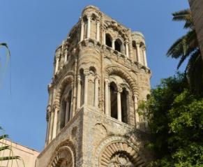 Szent Martonara harangtornya