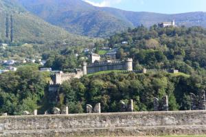 Belinzona három vára